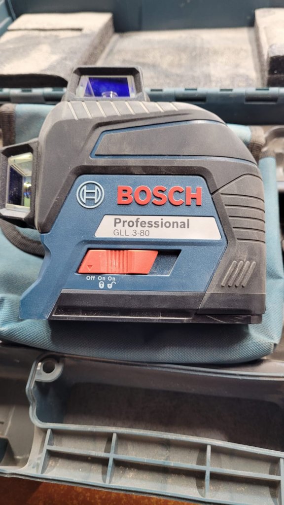 Laser krzyżowy Bosch GLL 3-80