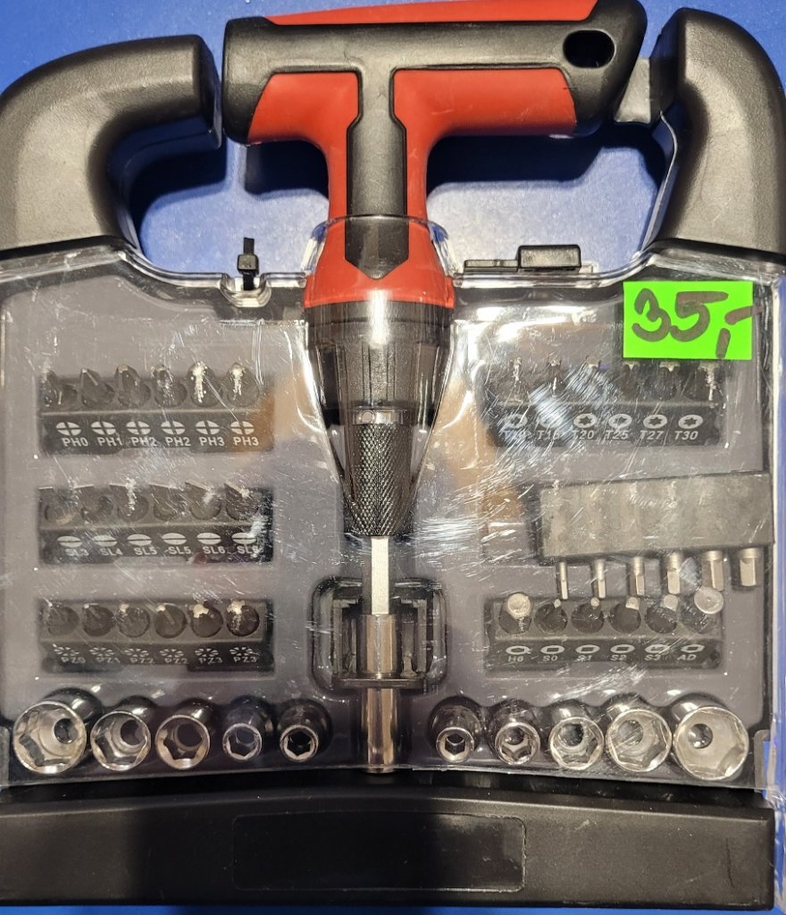 Ręczny wkrętak z końcówkami 